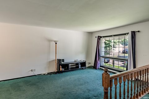 Tiny photo for 2303 Ottawa Dr Dr, Lafayette, IN 47909 (MLS # 202532060)