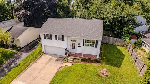 Tiny photo for 2303 Ottawa Dr Dr, Lafayette, IN 47909 (MLS # 202532060)