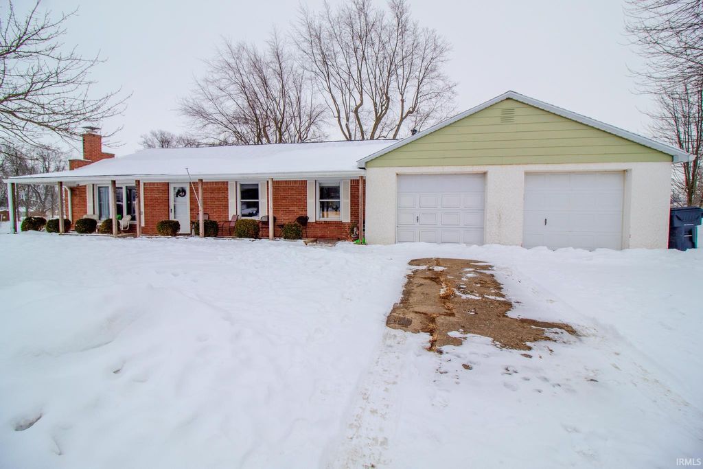 Photo of 225 N Angling Road, Farmland, IN 47340 (MLS # 202603986)
