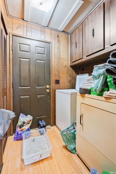 Tiny photo for 4204 N 1350 E, Burnettsville, IN 47926 (MLS # 202600909)