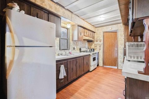 Tiny photo for 4204 N 1350 E, Burnettsville, IN 47926 (MLS # 202600909)