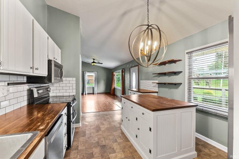Tiny photo for 2616 Otsego Drive, Fort Wayne, IN 46825 (MLS # 202642507)