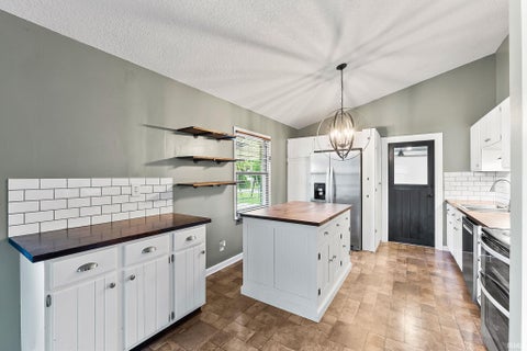 Tiny photo for 2616 Otsego Drive, Fort Wayne, IN 46825 (MLS # 202642507)