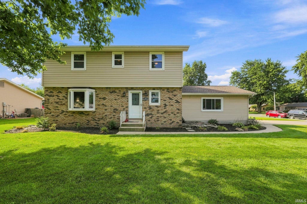 Photo of 1833 Apollo Drive, Huntertown, IN 46748 (MLS # 202637457)