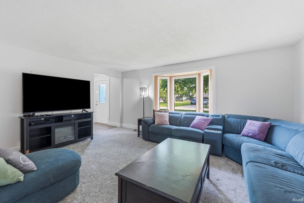 Photo of 1833 Apollo Drive, Huntertown, IN 46748 (MLS # 202637457)