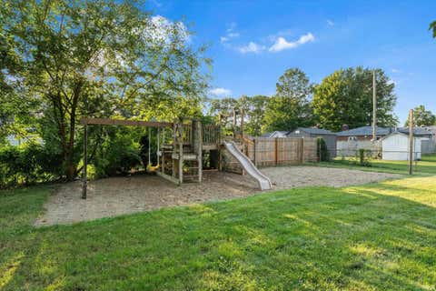 Tiny photo for 117 Graywood Avenue, Elkhart, IN 46516 (MLS # 202635314)
