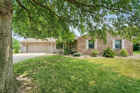 Photo of 4116 Dee Ann Drive, Kokomo, IN 46902 (MLS # 202629109)