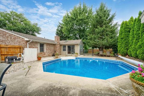 Tiny photo for 4116 Dee Ann Drive, Kokomo, IN 46902 (MLS # 202629109)