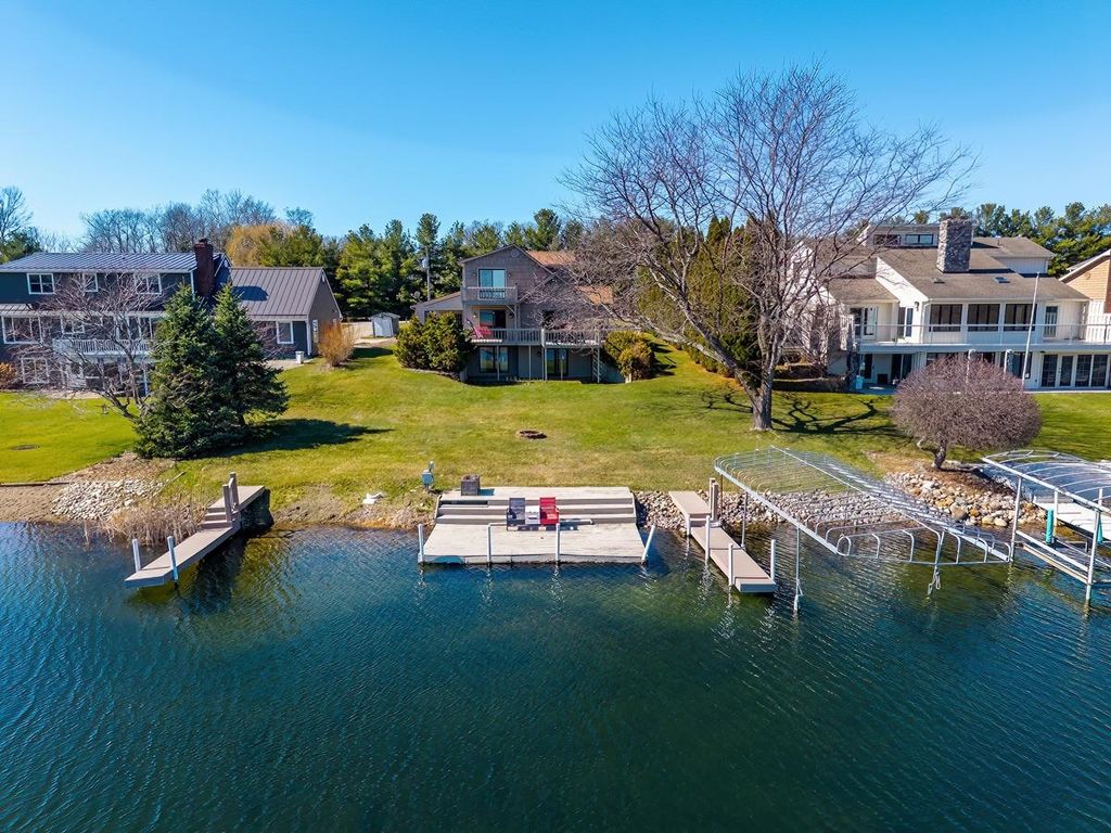 Photo of 195 Lane 230a Jimmerson Lk, Angola, IN 46703 (MLS # 202607878)