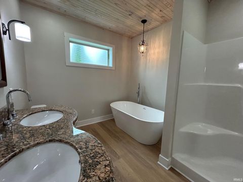 Tiny photo for 111 S Fremont Street, Peru, IN 46970 (MLS # 202630097)