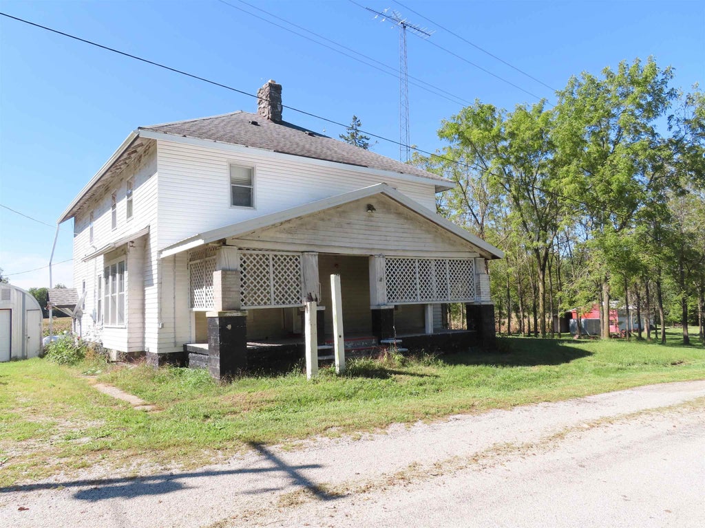 Photo of 5716 N 400 East, Peru, IN 46970 (MLS # 202640901)