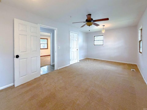 Tiny photo for 1901 GENTILLY Court, Kokomo, IN 46902 (MLS # 202642602)
