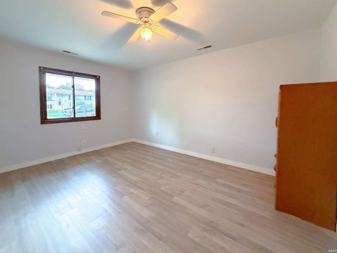 Tiny photo for 1901 GENTILLY Court, Kokomo, IN 46902 (MLS # 202642602)