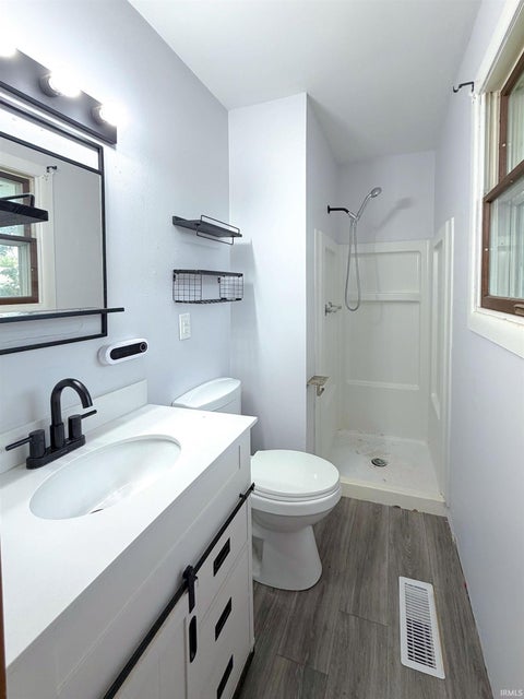 Tiny photo for 1901 GENTILLY Court, Kokomo, IN 46902 (MLS # 202642602)