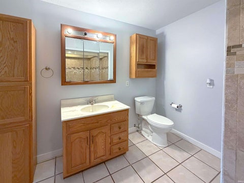 Tiny photo for 1901 GENTILLY Court, Kokomo, IN 46902 (MLS # 202642602)