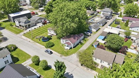 Tiny photo for 449 Olive Street, Cromwell, IN 46732 (MLS # 202626669)