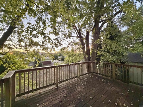 Tiny photo for 1319 SE Riverside Drive, Evansville, IN 47713 (MLS # 202642114)