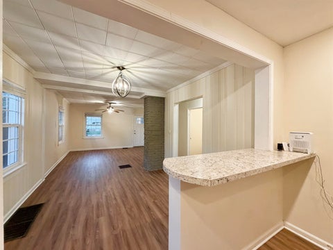 Tiny photo for 1319 SE Riverside Drive, Evansville, IN 47713 (MLS # 202642114)