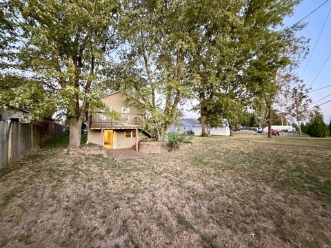 Tiny photo for 1319 SE Riverside Drive, Evansville, IN 47713 (MLS # 202642114)