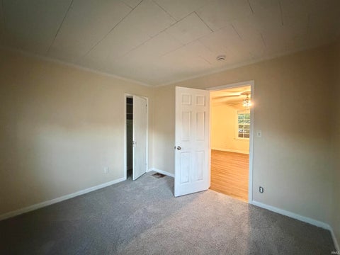 Tiny photo for 1319 SE Riverside Drive, Evansville, IN 47713 (MLS # 202642114)