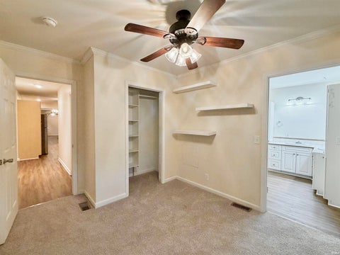 Tiny photo for 1319 SE Riverside Drive, Evansville, IN 47713 (MLS # 202642114)