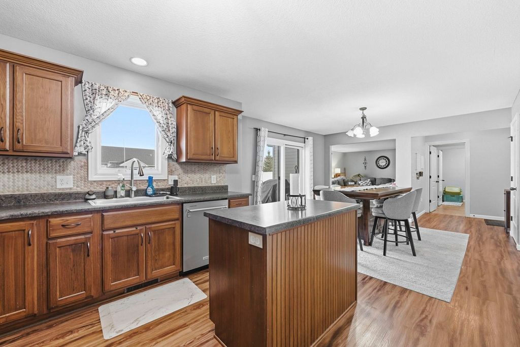 Photo of 9516 Chapmans Boulevard, Fort Wayne, IN 46835 (MLS # 202601791)