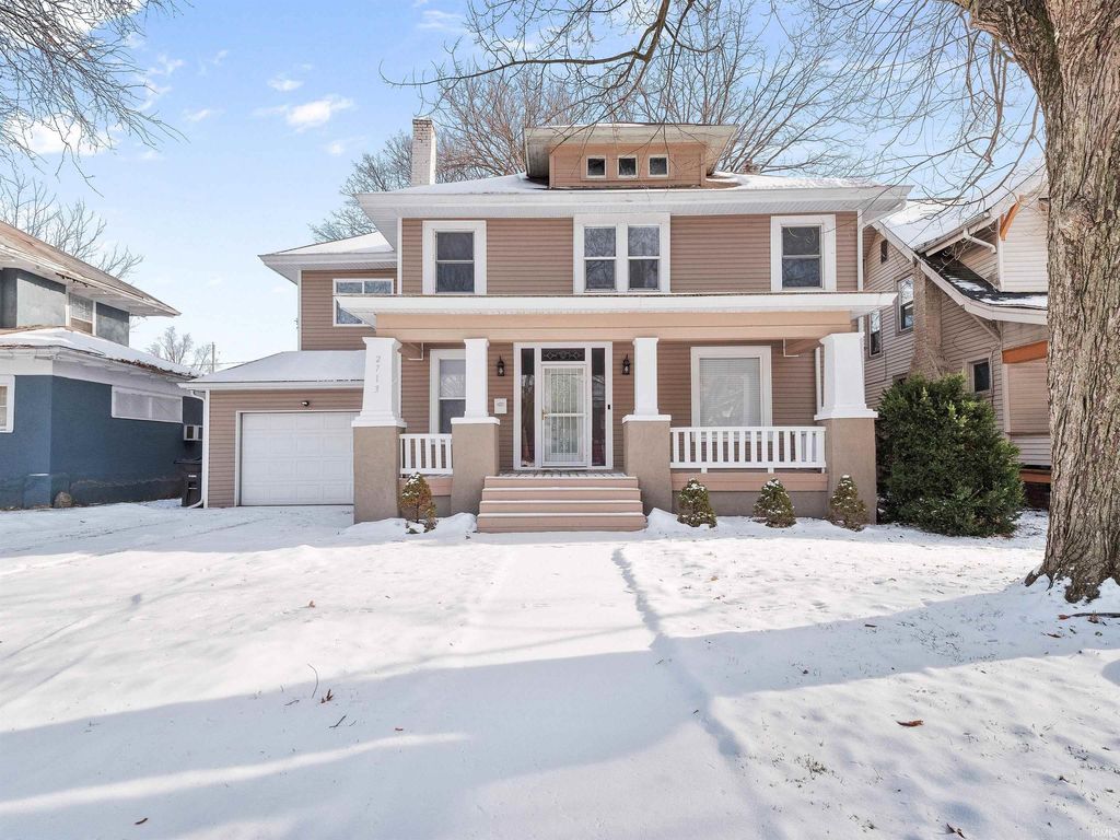 Photo of 2713 Fairfield Avenue, Fort Wayne, IN 46807 (MLS # 202549293)