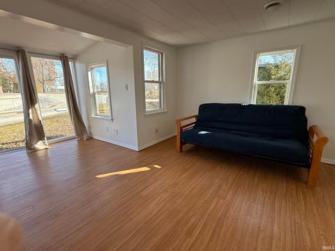 Tiny photo for 2406 N West Shafer Drive, Monticello, IN 47960 (MLS # 202545929)