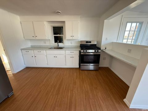 Tiny photo for 2406 N West Shafer Drive, Monticello, IN 47960 (MLS # 202545929)