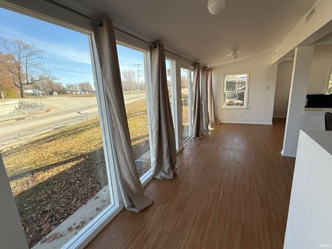 Tiny photo for 2406 N West Shafer Drive, Monticello, IN 47960 (MLS # 202545929)