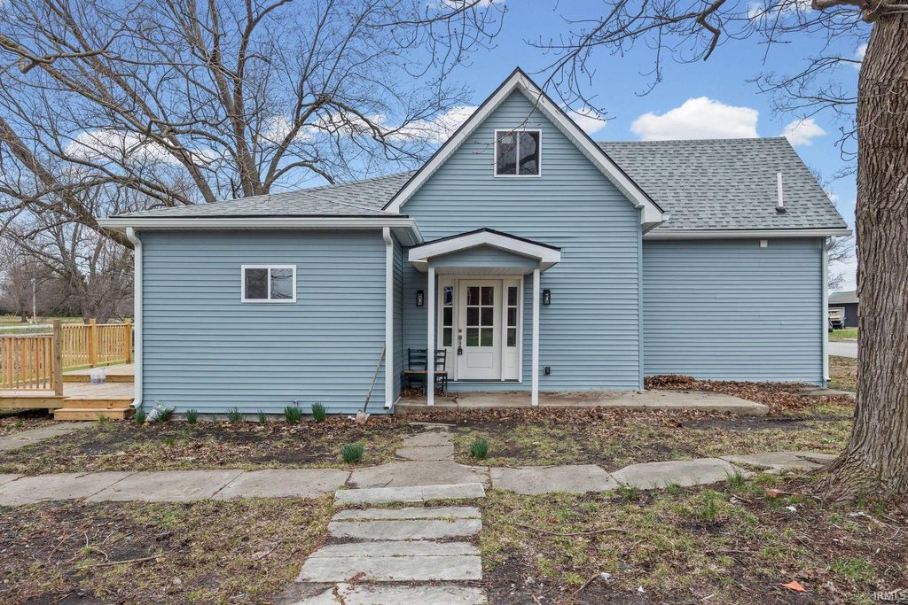 Photo of 300 N Oakland Street, Colfax, IN 46035 (MLS # 202610945)