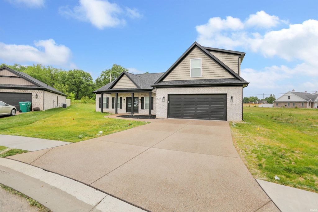 Photo of 3539 Sand Drive, Newburgh, IN 47630 (MLS # 202615582)