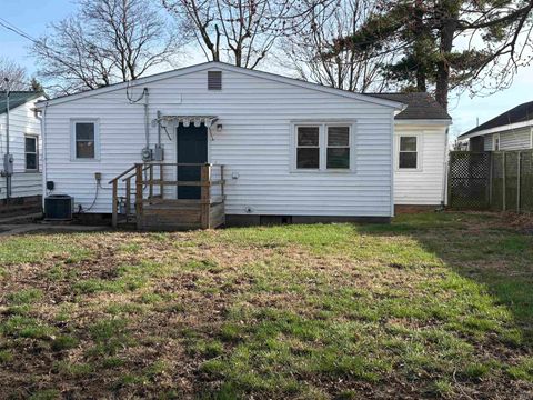 Tiny photo for 310 Columbia Avenue, Peru, IN 46970 (MLS # 202608201)
