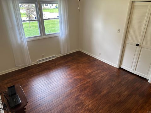 Tiny photo for 1021 N Brentwood Lane, Muncie, IN 47304 (MLS # 202618470)