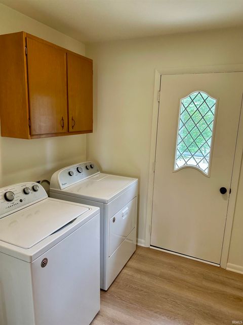 Tiny photo for 1021 N Brentwood Lane, Muncie, IN 47304 (MLS # 202618470)