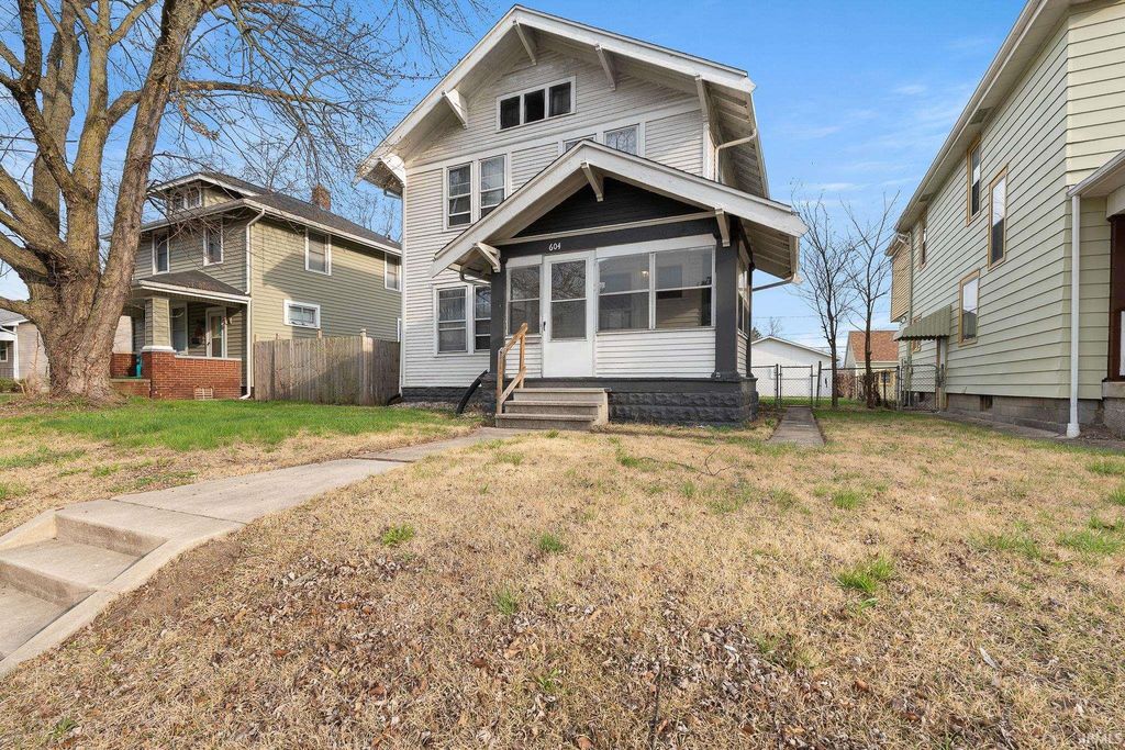 Photo of 604 W State Boulevard, Fort Wayne, IN 46808 (MLS # 202611013)