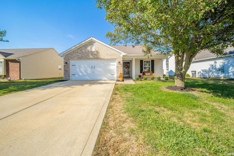 Photo of 928 Shore Bend Boulevard, Kokomo, IN 46902 (MLS # 202536745)