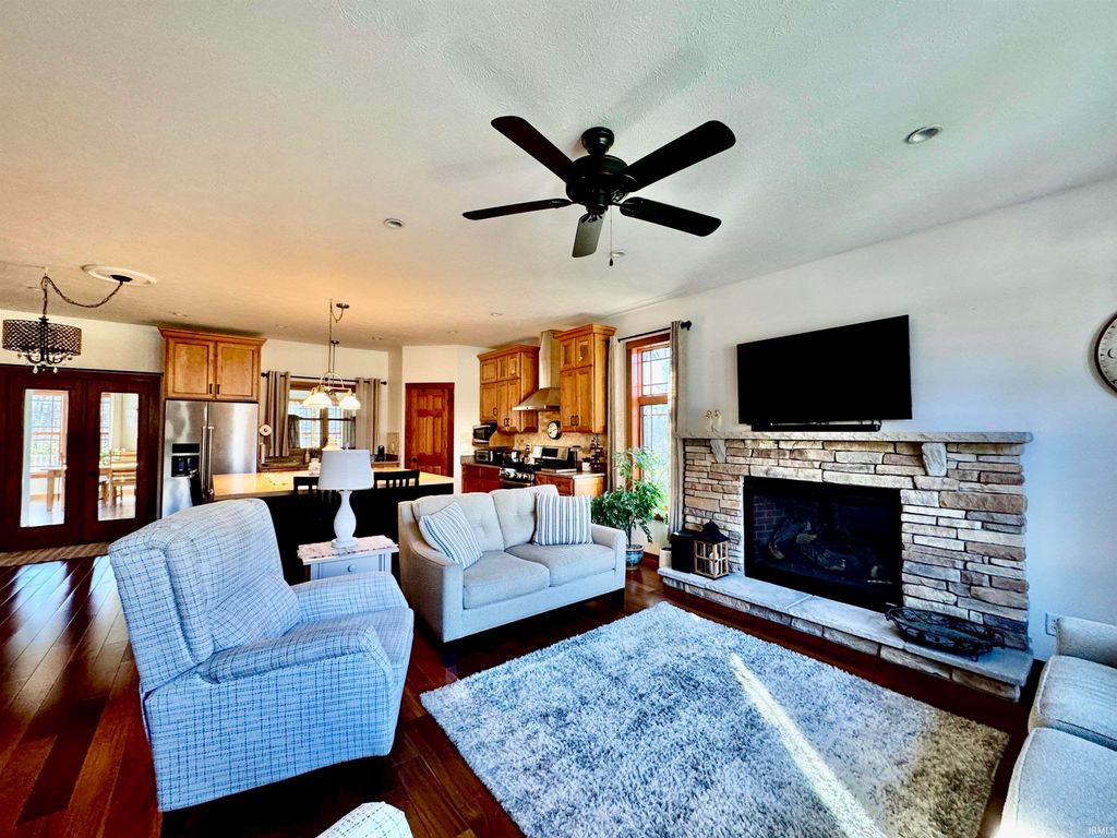 Photo of 5307 E 1400 N Road, Syracuse, IN 46567 (MLS # 202602886)