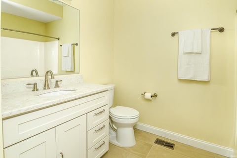 Tiny photo for 841 S Fieldcrest Court, Bloomington, IN 47401 (MLS # 202608401)