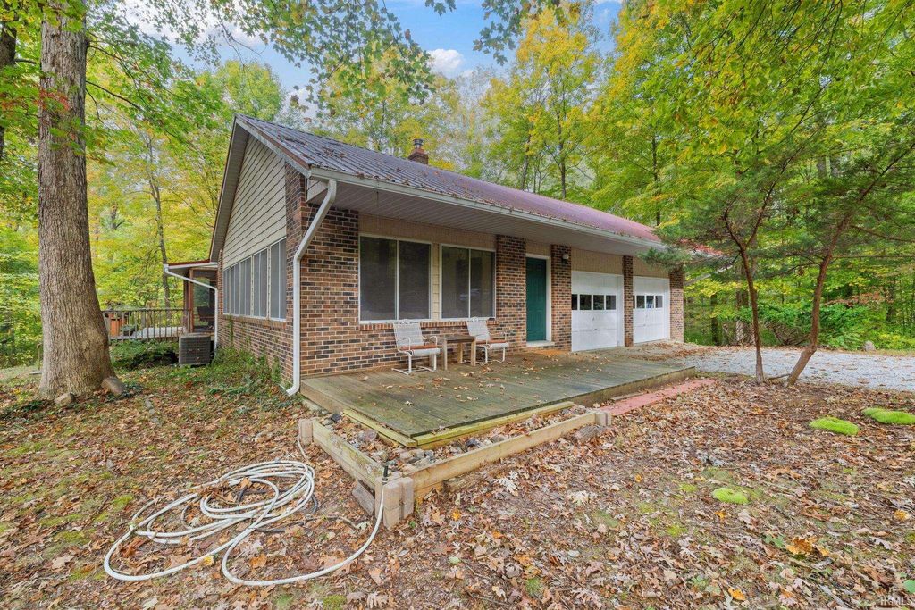 Photo of 946 E Chambers Pike, Bloomington, IN 47408 (MLS # 202600055)