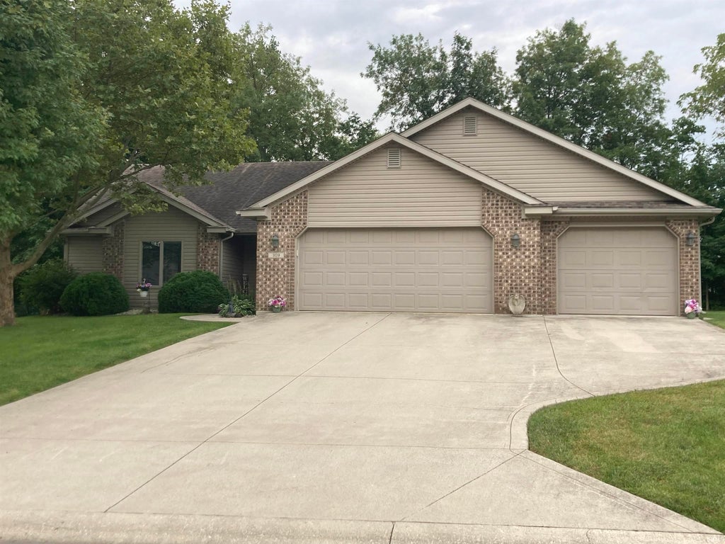 Photo of 309 Ironwood Lane, Ossian, IN 46777 (MLS # 202637756)