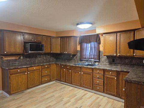 Tiny photo for 409 N Wilson Street, Delphi, IN 46923 (MLS # 202538424)