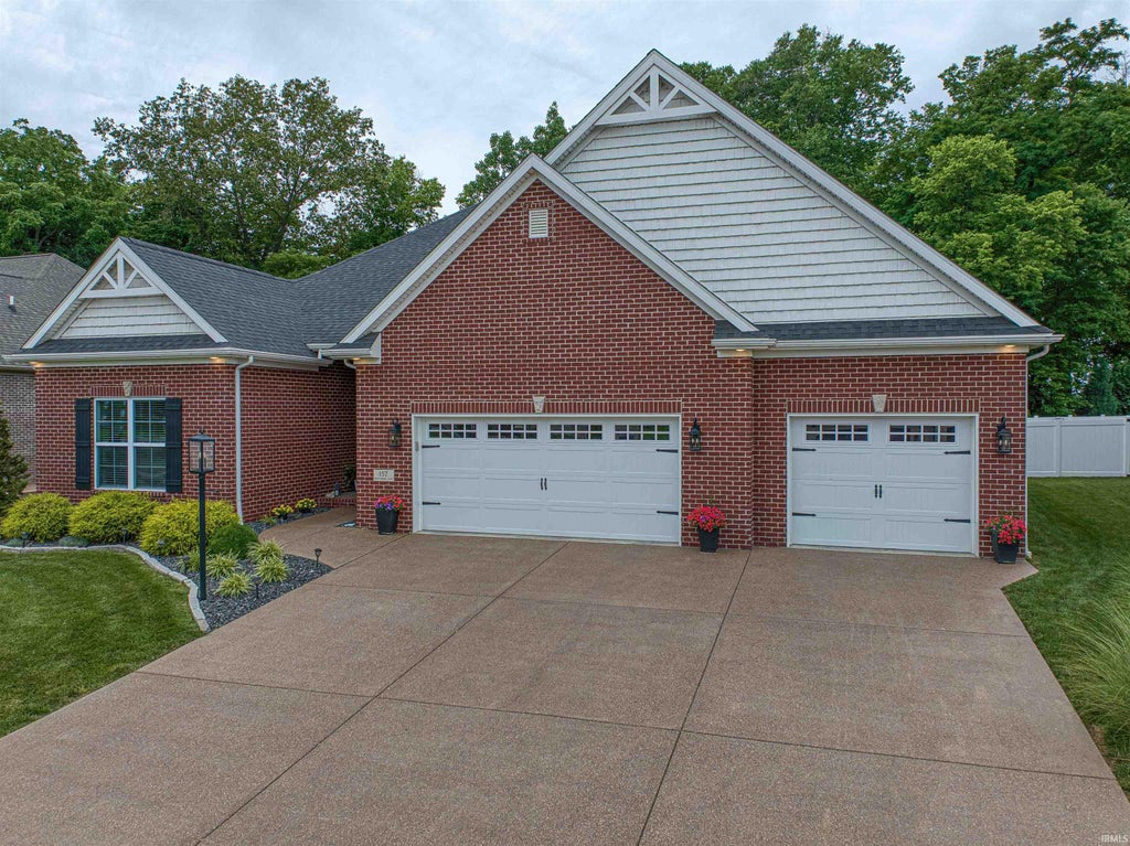 Photo of 157 Driftwood Lane, Newburgh, IN 47630 (MLS # 202622778)