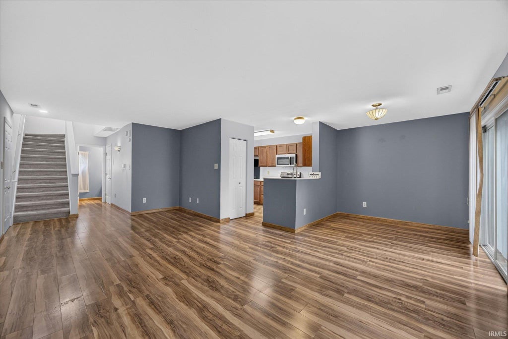 Photo of 604 W Bayberry Court, Bloomington, IN 47401 (MLS # 202639240)