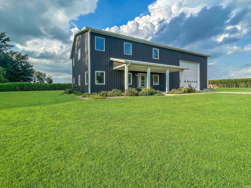 Photo of 10544 E 900 N, Colfax, IN 46035 (MLS # 202632369)