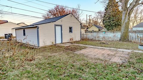 Tiny photo for 1811 N 15Th Street, Lafayette, IN 47904 (MLS # 202603048)