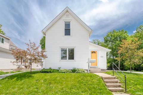Tiny photo for 1321 S 5th Street, Lafayette, IN 47905 (MLS # 202619604)