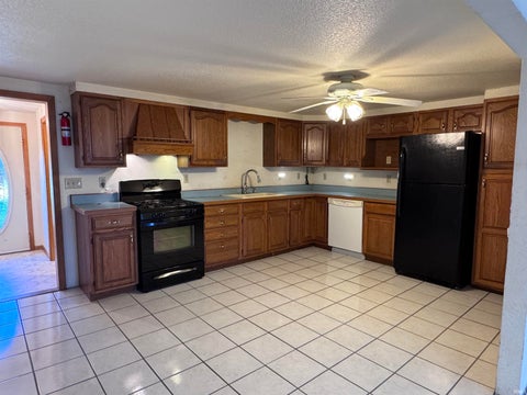 Tiny photo for 312 S Chicago Street, Royal Center, IN 46978 (MLS # 202627466)