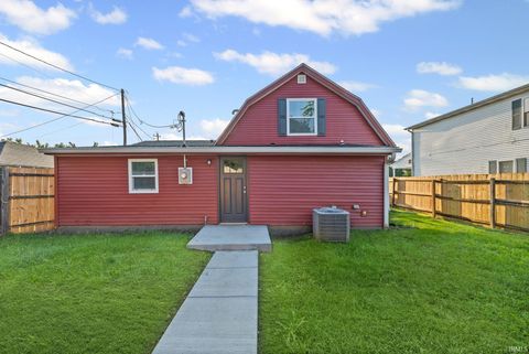 Tiny photo for 712 S 29th Street, Lafayette, IN 47904 (MLS # 202532444)