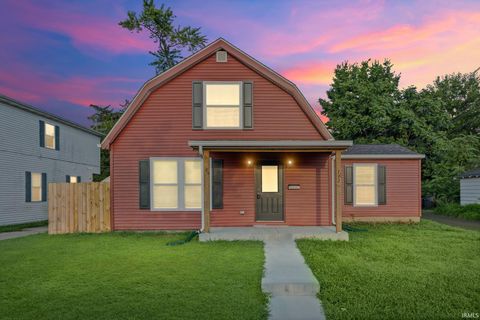 Tiny photo for 712 S 29th Street, Lafayette, IN 47904 (MLS # 202532444)